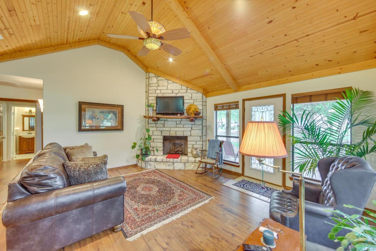 קנטון Dog-Friendly Wills Point Home With Grill On 10 Acres מראה חיצוני תמונה