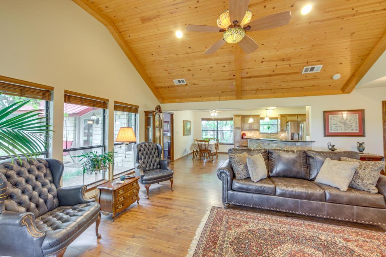 קנטון Dog-Friendly Wills Point Home With Grill On 10 Acres מראה חיצוני תמונה