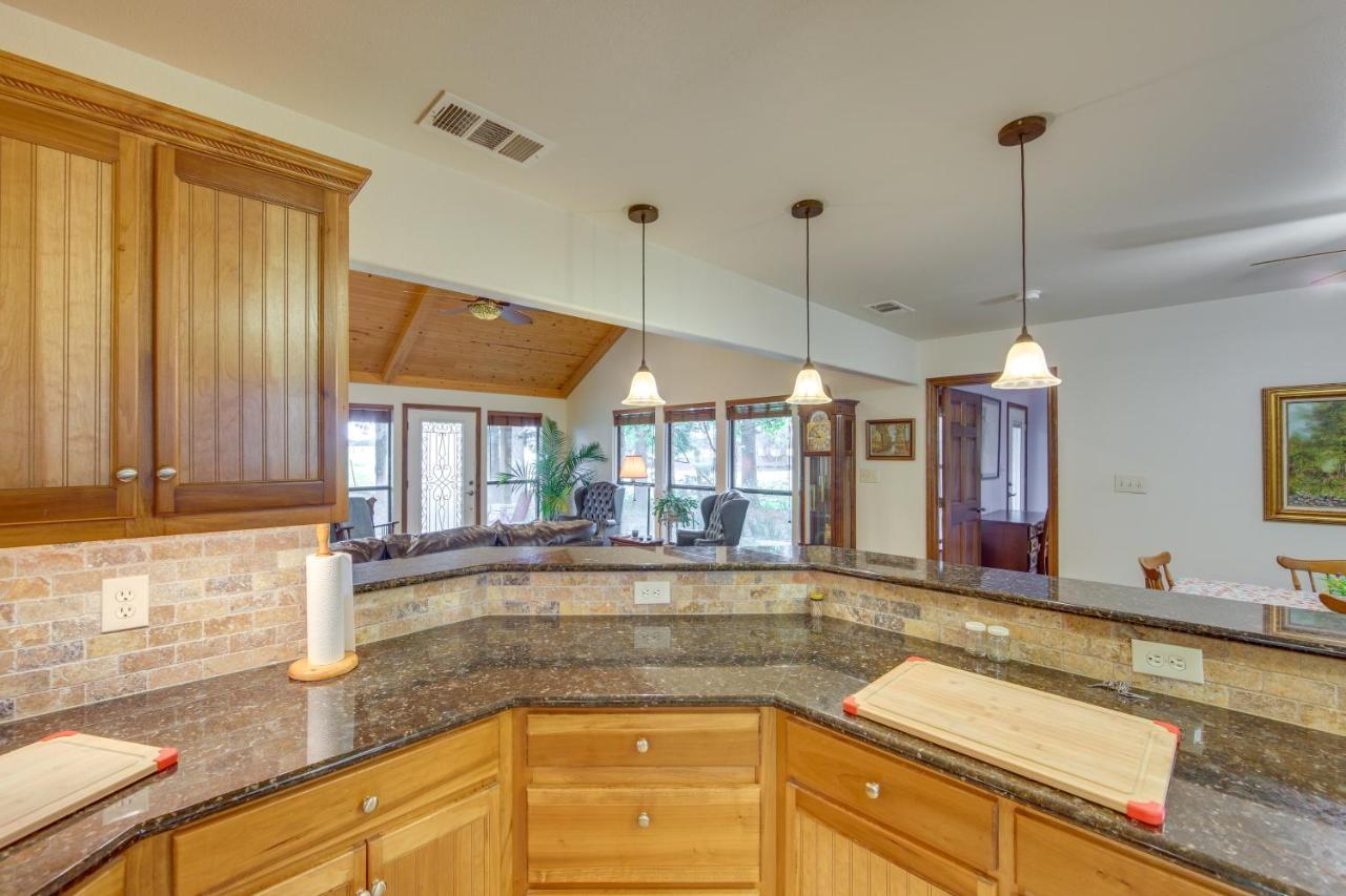 קנטון Dog-Friendly Wills Point Home With Grill On 10 Acres מראה חיצוני תמונה